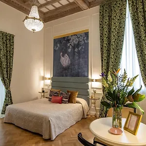 Ingrami And Guest house